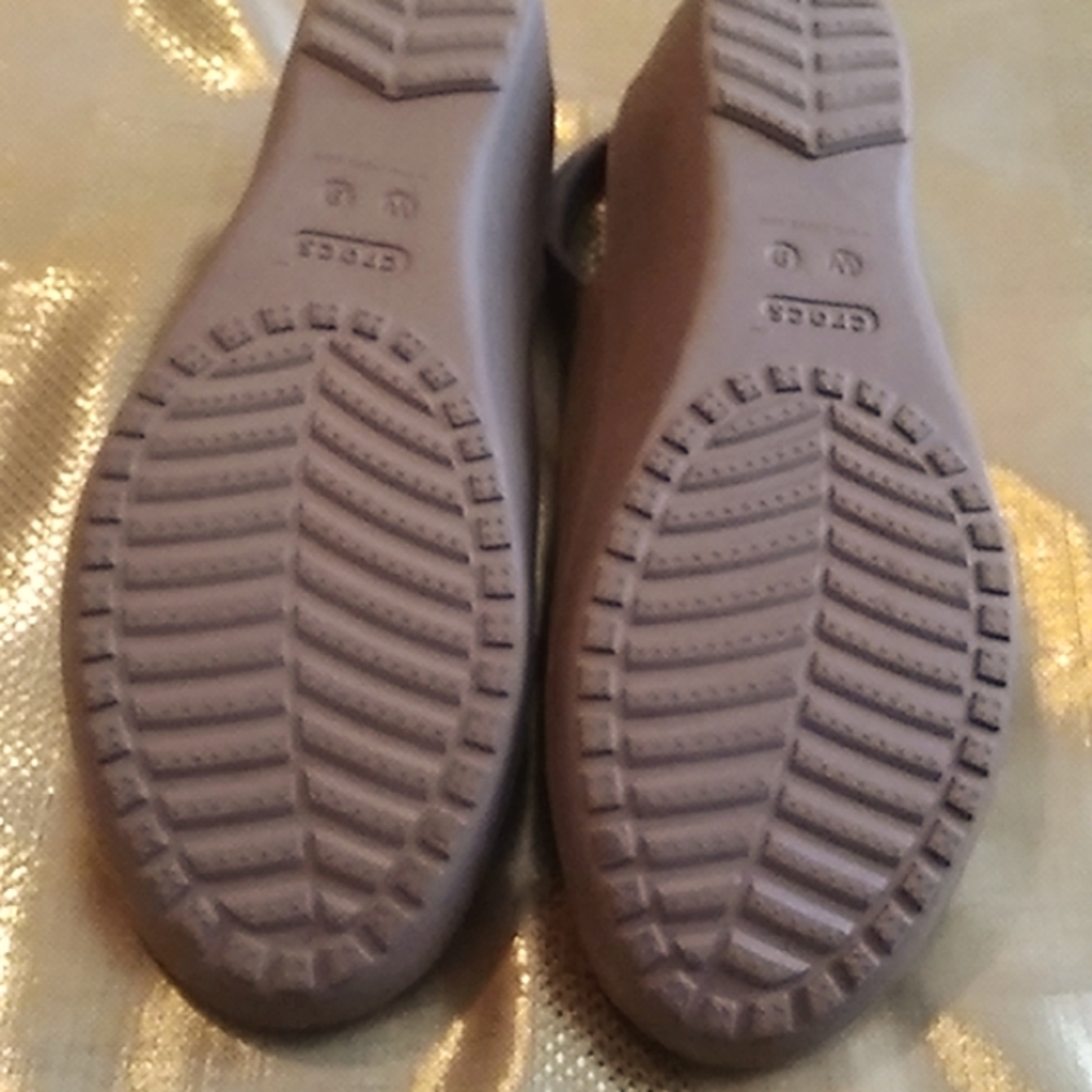 Crocs Womens Slingback Wedged Heels - Picture 4 of 4